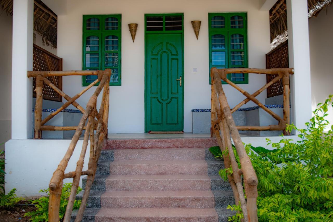 Jabali Bungalows Lodge Paje Dış mekan fotoğraf